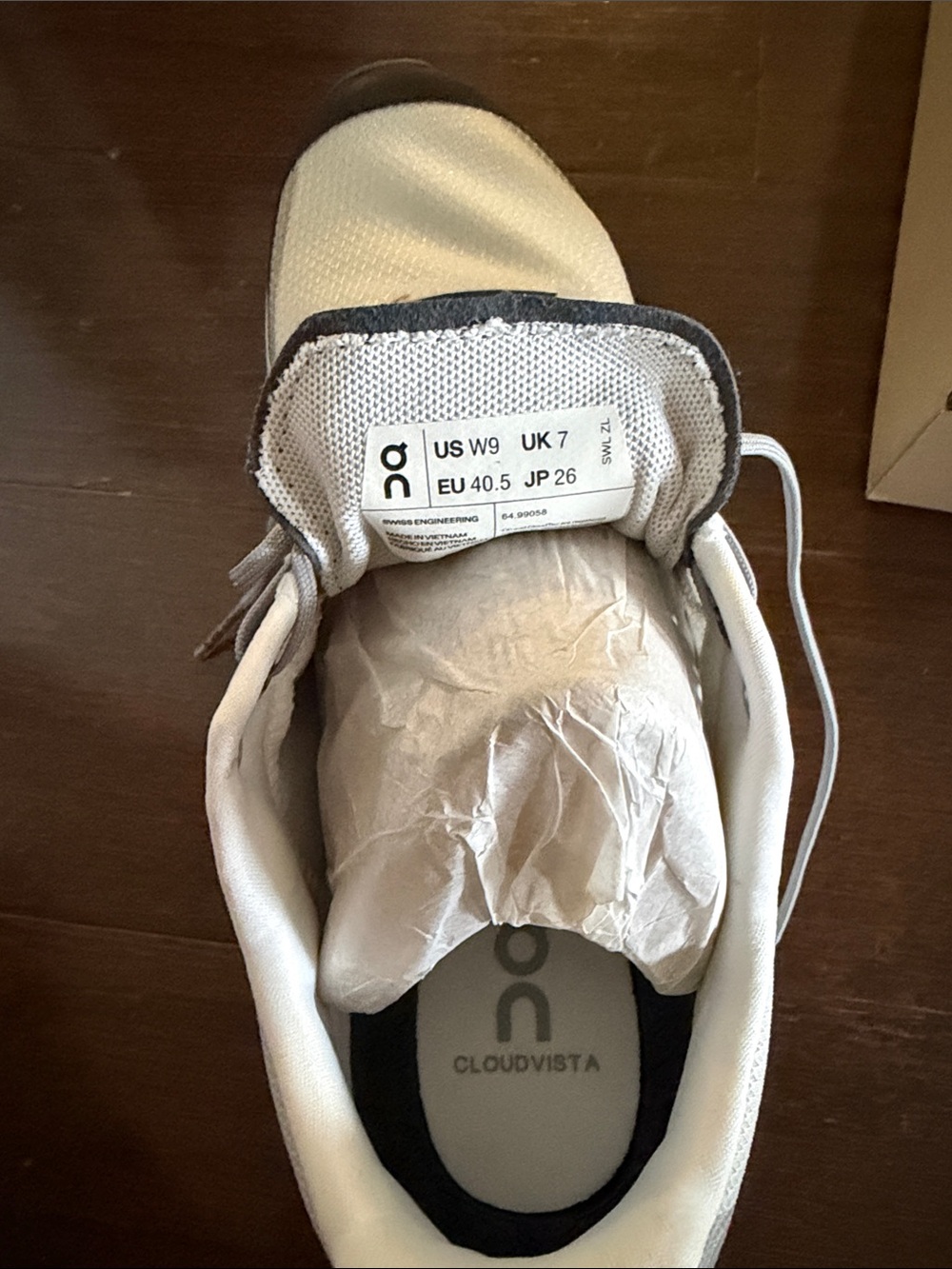 On Womens Cloudvista brand new! - Picture 5 of 5